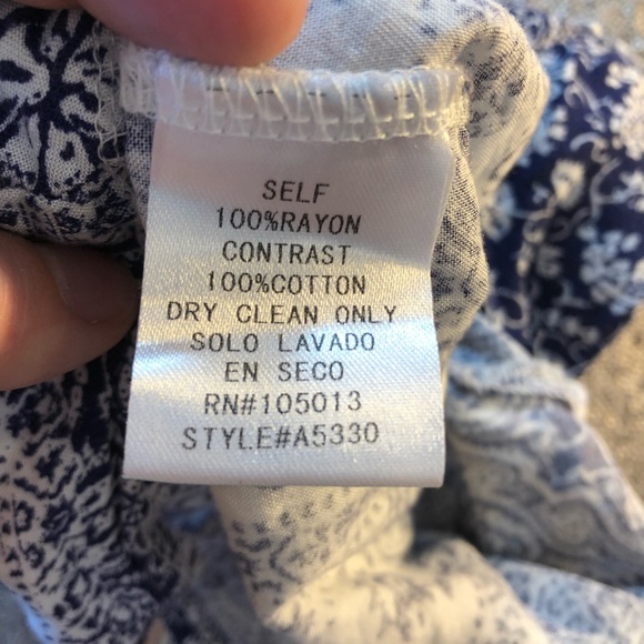 Altard State Women’s Navy Blue & White Shorts Size S - Picture 6 of 8